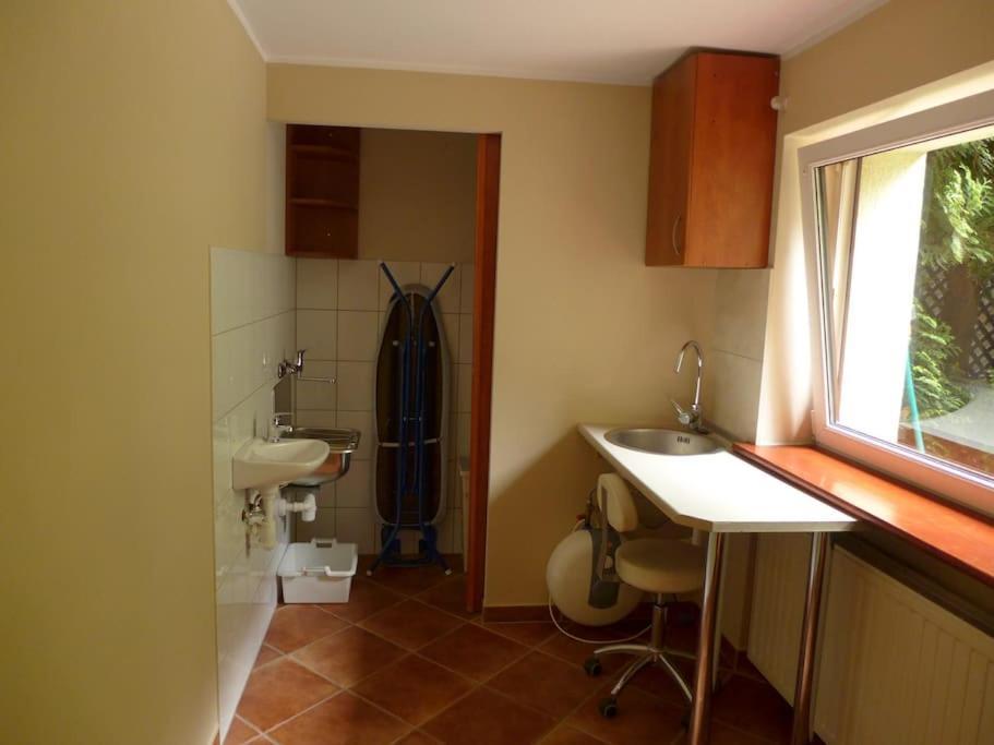 Spacious Apartment In Green District. Βρότσλαβ Εξωτερικό φωτογραφία
